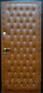 Фото стальная дверь Винилискожа №63 с отделкой Винилискожа